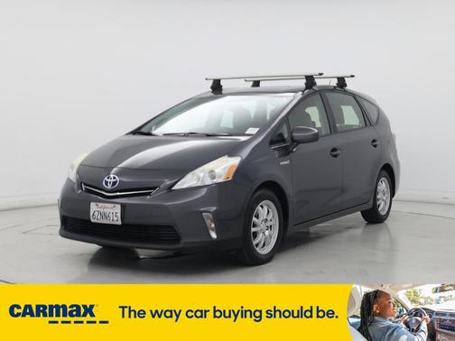 2013 Toyota Prius v Two