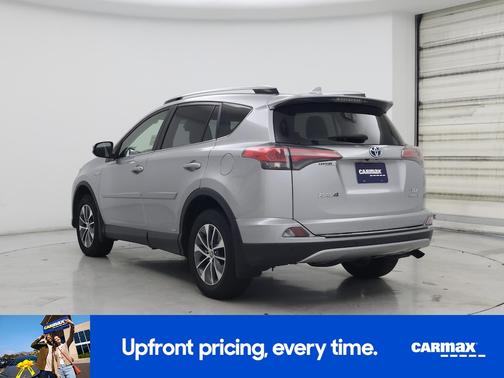 2017 Toyota RAV4 Hybrid XLE