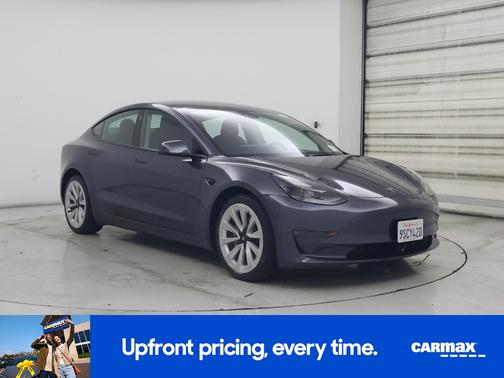 Gray 2022 Tesla Model 3 Long Range