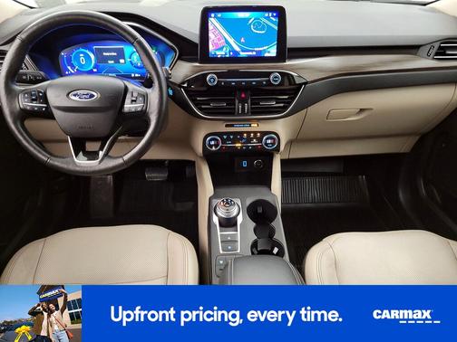 2020 Ford Escape Titanium
