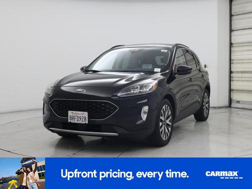 2020 Ford Escape Titanium