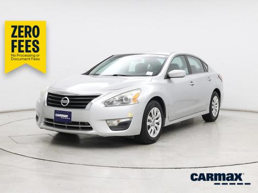 Silver 2015 Nissan Altima S