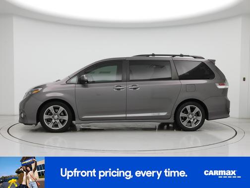 2017 Toyota Sienna SE