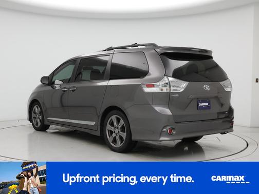 2017 Toyota Sienna SE