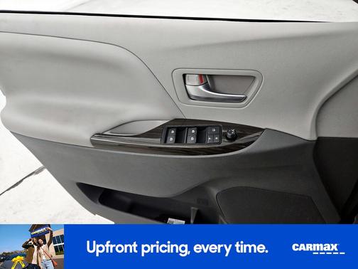 Gray 2015 Toyota Sienna XLE