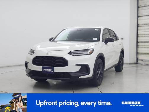 White 2025 Honda HR-V Sport
