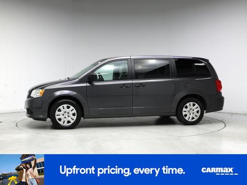 Gray 2019 Dodge Grand Caravan SE