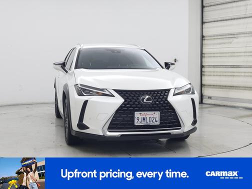 White 2022 Lexus UX 200