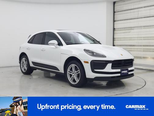 2024 Porsche Macan T