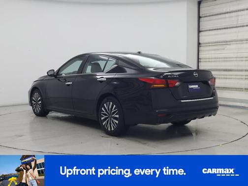 2023 Nissan Altima SV