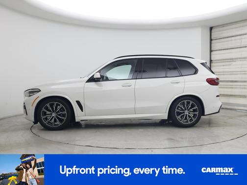 White 2019 BMW X5 xDrive40i