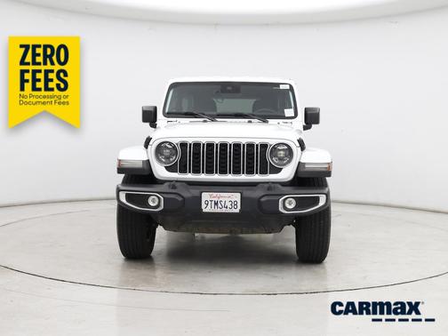 White 2025 Jeep Wrangler Sahara