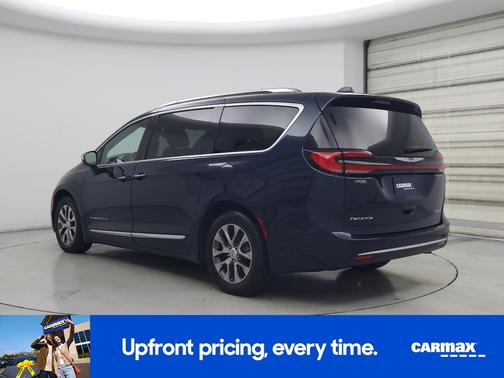 Blue 2024 Chrysler Pacifica Hybrid Pinnacle