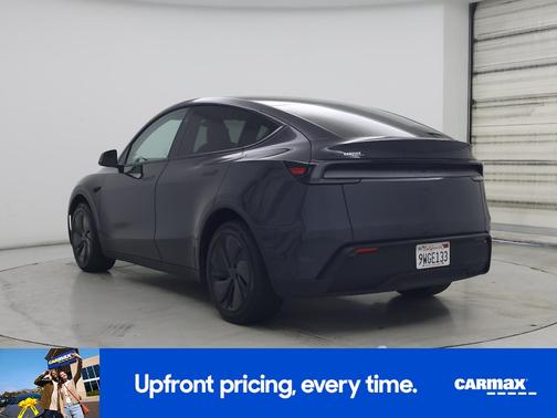 Gray 2026 Tesla Model Y Long Range