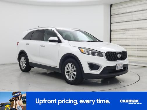 2018 Kia Sorento LX