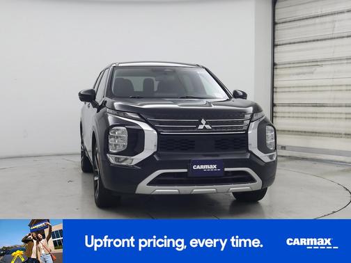 2023 Mitsubishi Outlander SE Special Edition