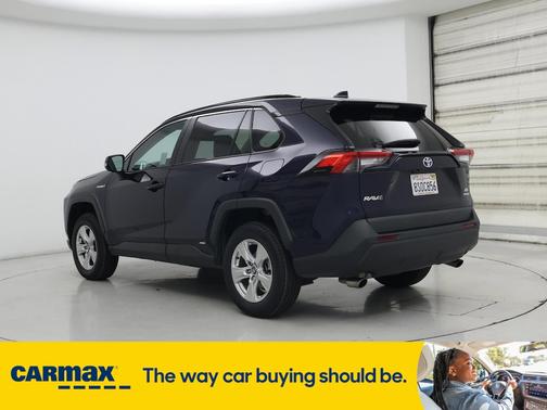 2020 Toyota RAV4 Hybrid XLE