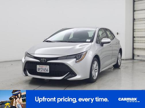 Silver 2020 Toyota Corolla Hatchback SE