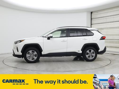 2022 Toyota RAV4 Hybrid LE
