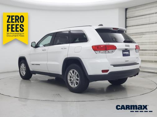 White 2019 Jeep Grand Cherokee Laredo