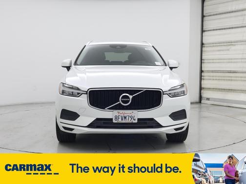 2019 Volvo XC60 T5 Momentum
