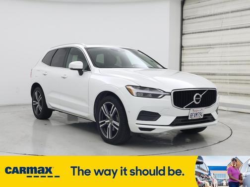 2019 Volvo XC60 T5 Momentum