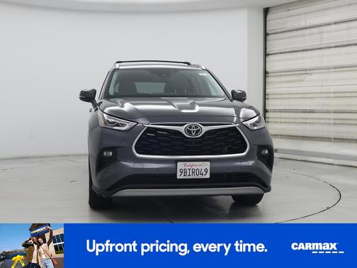 2022 Toyota Highlander Platinum
