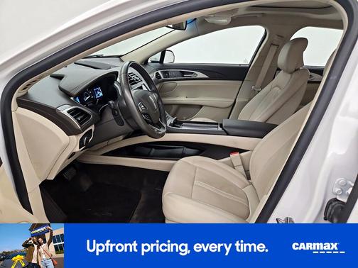 White 2018 Lincoln MKZ Hybrid Reserve