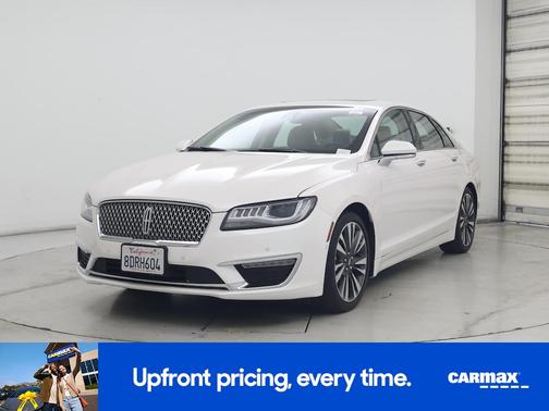 White 2018 Lincoln MKZ Hybrid Reserve