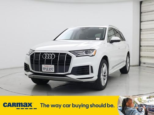 2023 Audi Q7 Premium Plus