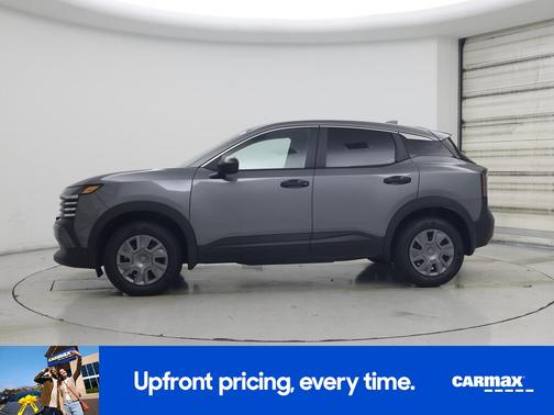 Gray 2025 Nissan Kicks S