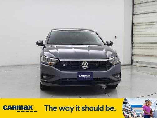 2019 Volkswagen Jetta R-Line