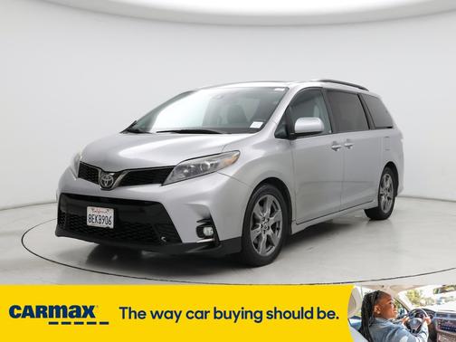 2018 Toyota Sienna SE
