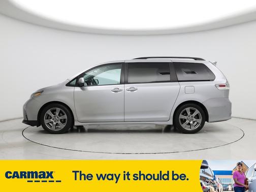 2018 Toyota Sienna SE