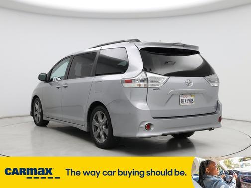 2018 Toyota Sienna SE