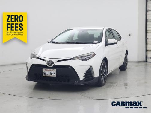 White 2017 Toyota Corolla SE