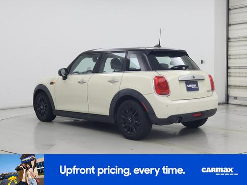 White 2015 MINI Hardtop