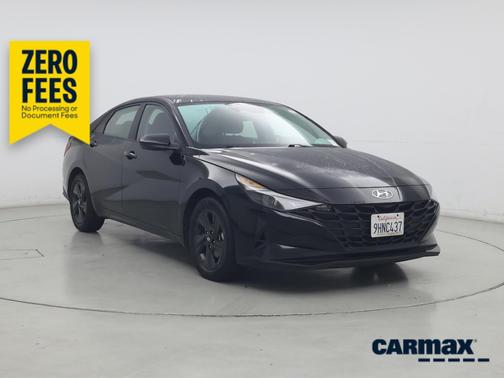 Black 2023 Hyundai ELANTRA SEL