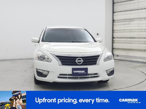 White 2015 Nissan Altima S