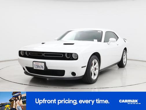 2017 Dodge Challenger SXT