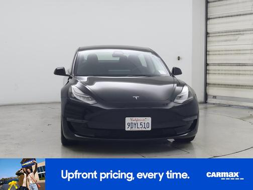 Black 2023 Tesla Model 3