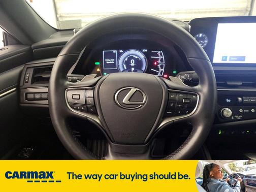 2023 Lexus ES 300h
