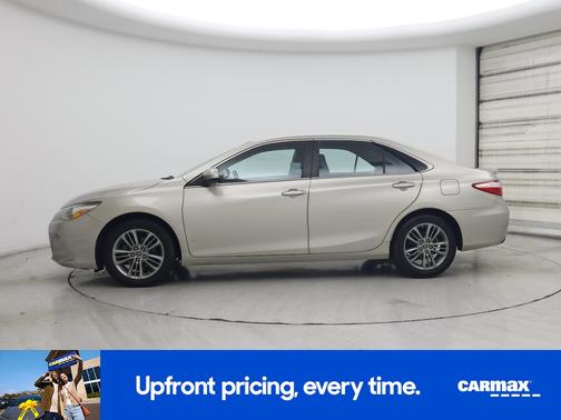 2016 Toyota Camry SE