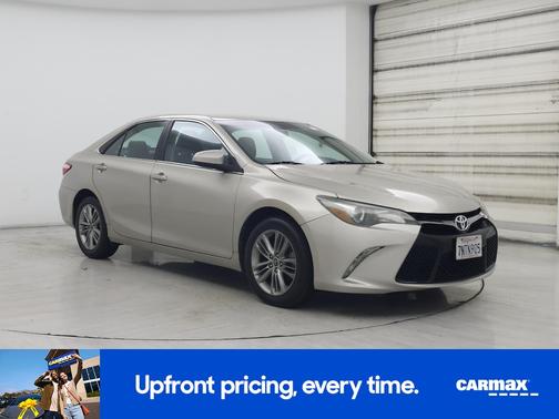 2016 Toyota Camry SE