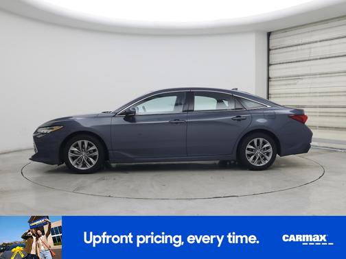 2022 Toyota Avalon XLE