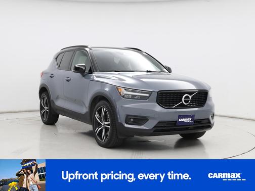 2021 Volvo XC40 T5 R-Design