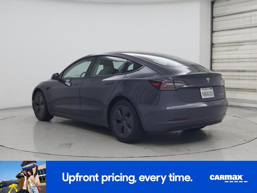 Gray 2022 Tesla Model 3 Long Range