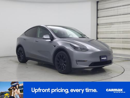 Silver 2024 Tesla Model Y Long Range