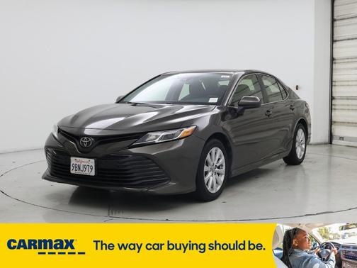 2018 Toyota Camry LE