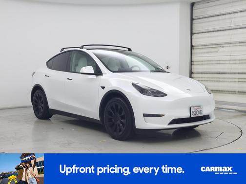 White 2023 Tesla Model Y Long Range